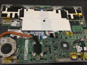 LaVie G タイプZ PC-GL17414GU 液晶修理を行いました | | 液晶修理屋 